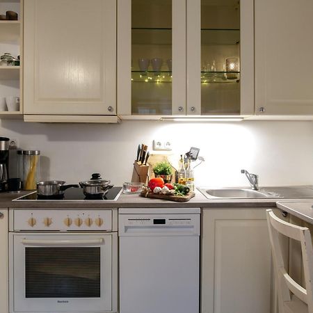 Arkadia Haus Alstertal Apartment Хамбург Екстериор снимка